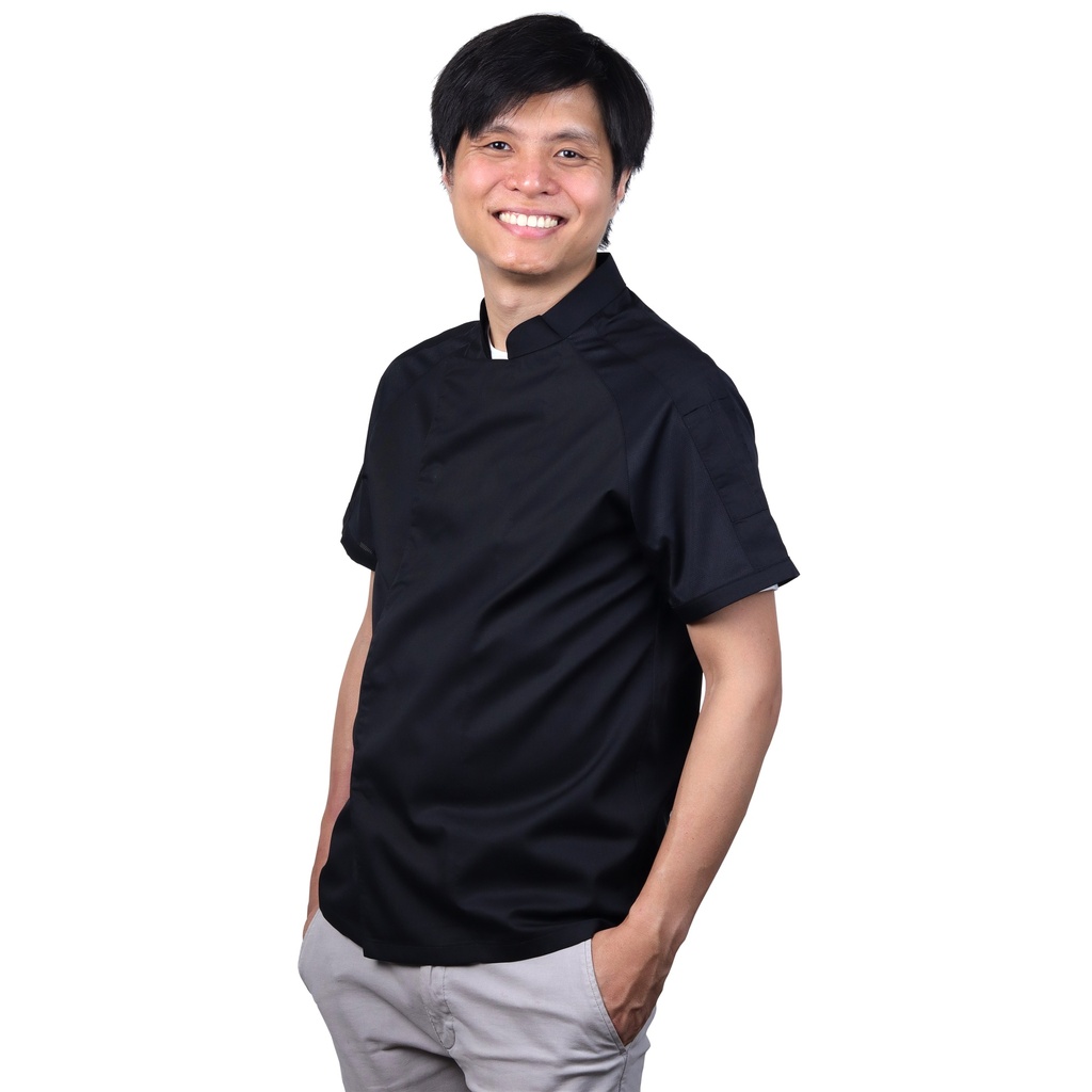ชุดเชฟแขนสั้นสีดำซ่อนรังดุม L